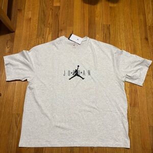 Jordan Brooklyn Air Oversized Crew size XL